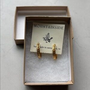 Mountainside Raja Earrings